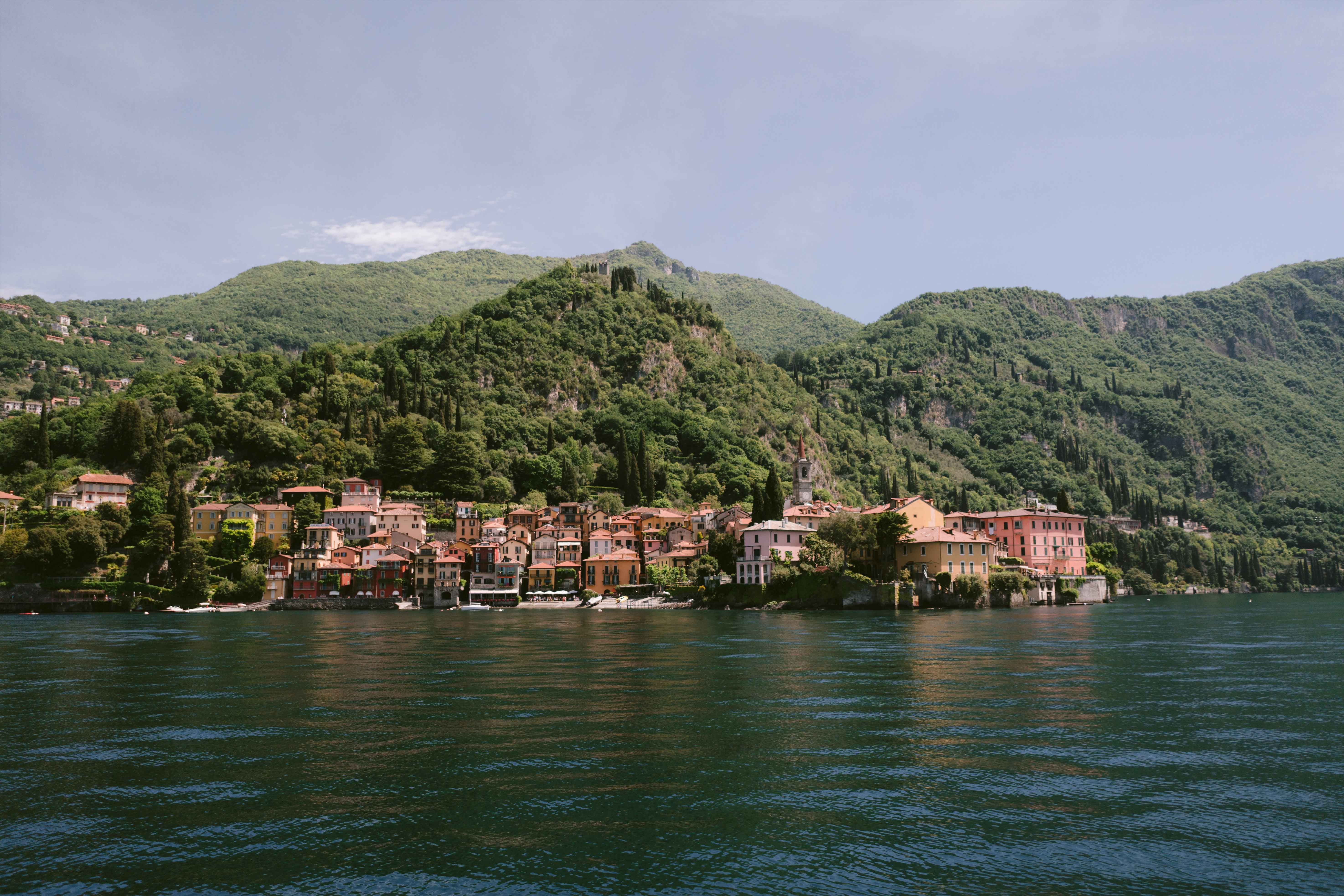 a town situated between the mountains and the sea